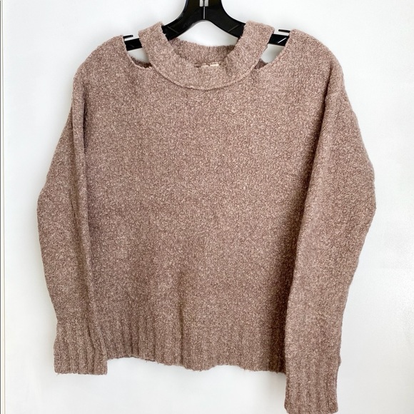 [NWoT] 🌟NEW Anthropologie Cutout Beary Sweater - Picture 8 of 16